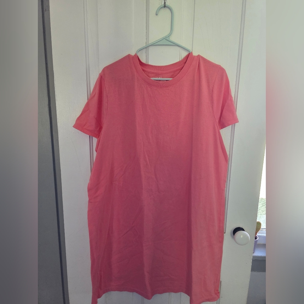 Time and Tru Coral T-shirt Dress